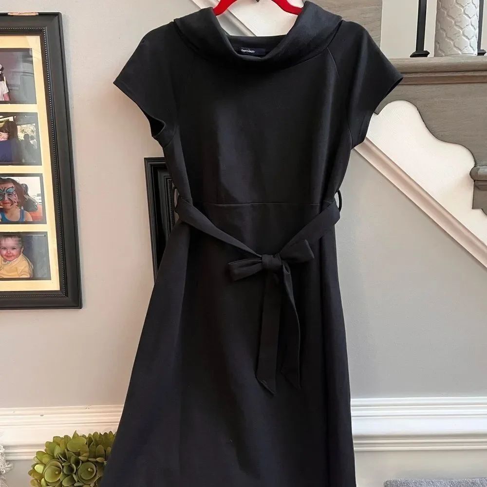 GAP Maternity Black Cowl Neck Cap Sleeve Belted Dress sz XS EYC